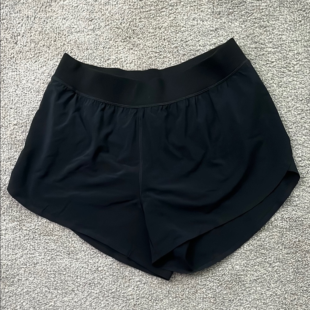 CRZ Yoga dolphin lined shorts 4”